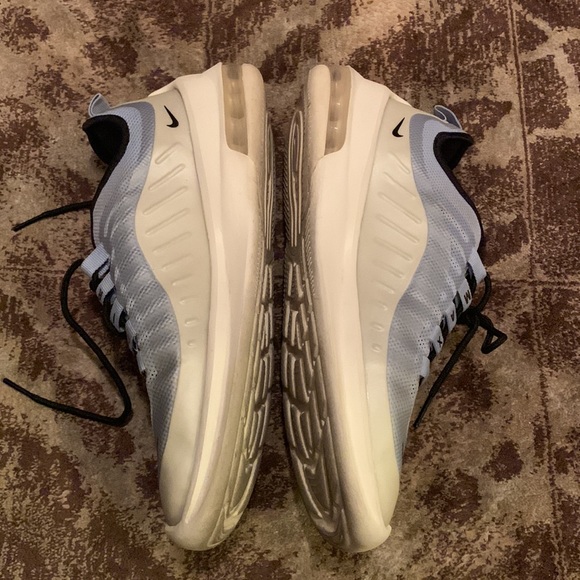 Nike Air Max Axis - Columbia, Navy, White - Size: 9.5 - Picture 4 of 11